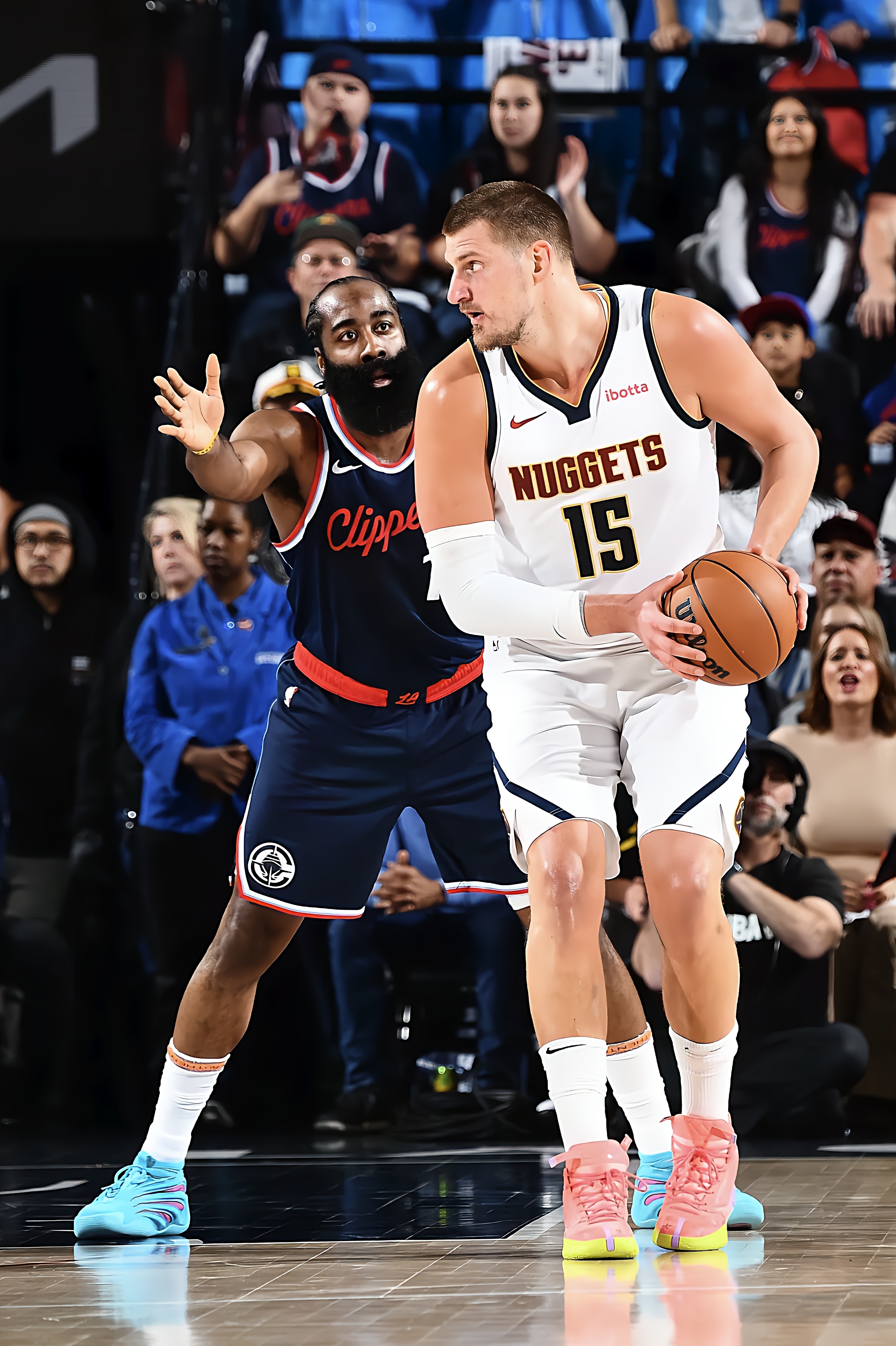 开云登录-赛地聚焦——NBA总决赛今晚热度飙升，洛杉矶湖人外线爆发，话题不断，医务组通报恢复的简单介绍