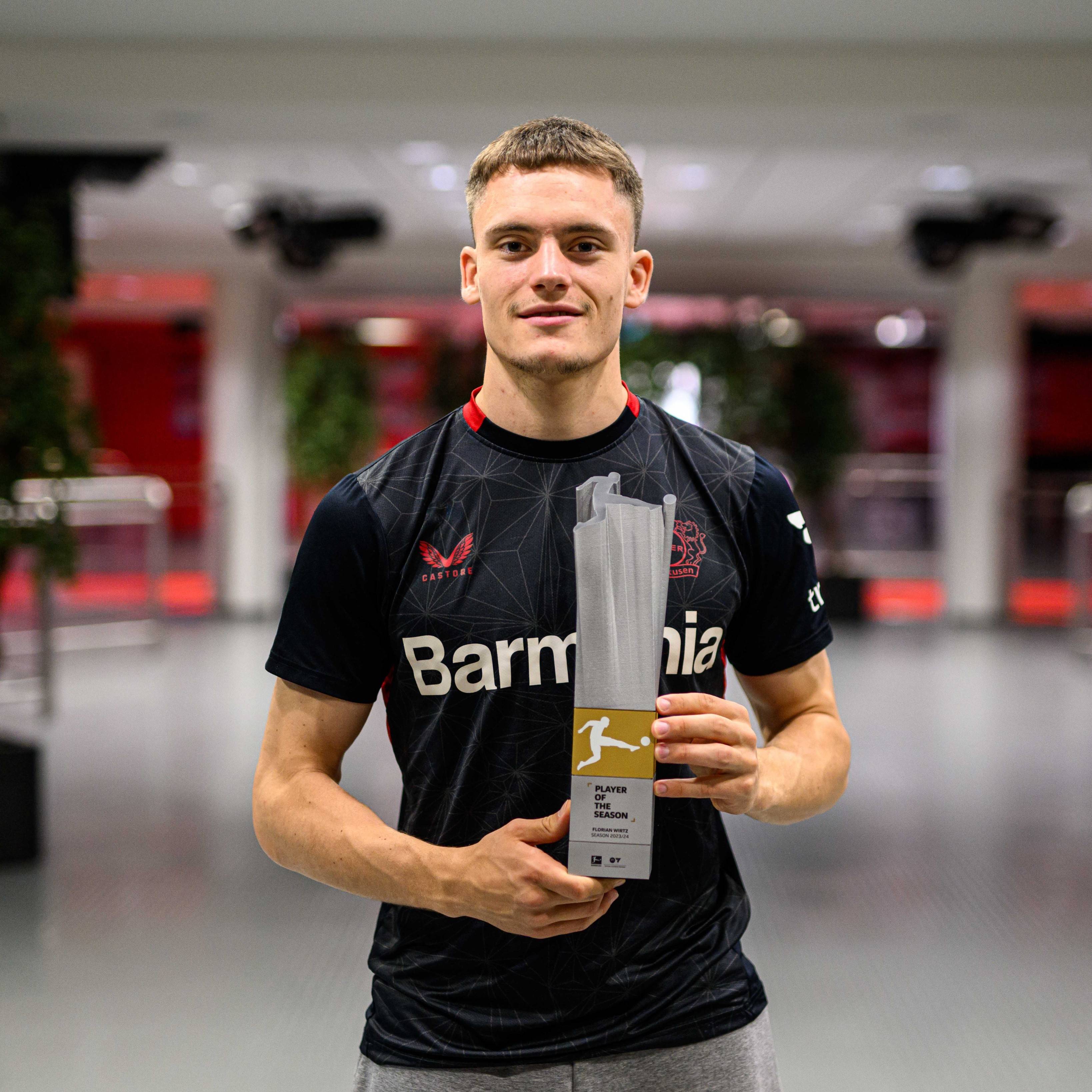 开云入口-包含今晨曼城调整名单以备德甲；单刀错失环节打磨；媒体盛赞；数据趋势出现新变化的词条